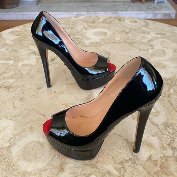 Petit Cadeaux Platform Peep Toe 5” Stiletto Heels Black Patent & Red - As New - Picture 7 of 16